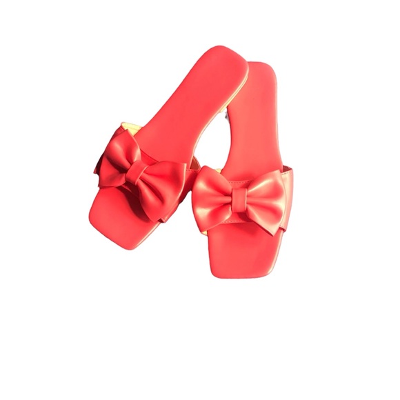 Shoes - NWT Vegan Sandal Slides